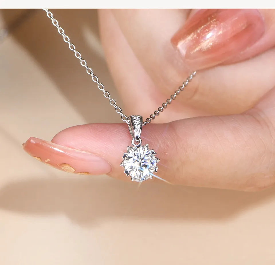 1 Carat Round Brilliant Cut D - Moissanite Pendant Necklace 925 Sterling Silver - Lab Grown Diamond - Lavishic